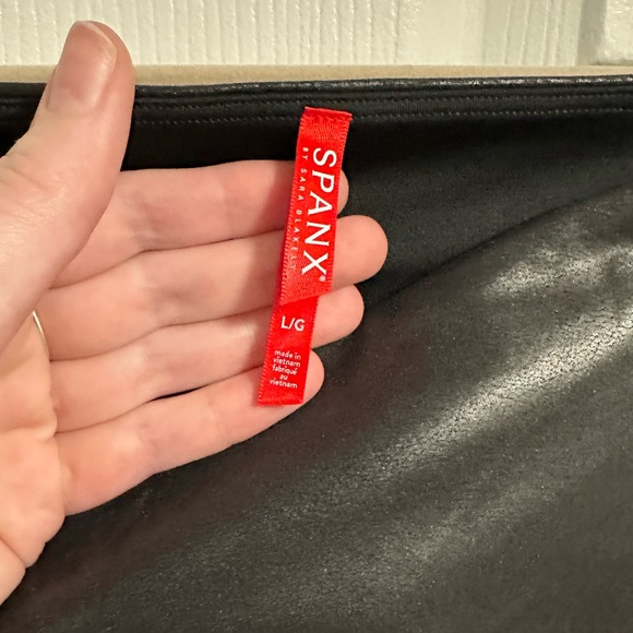 Spanx Faux Leather Leggings in Black - Picture 10 of 11